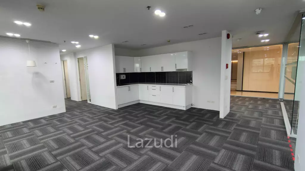 Ultra Luxury Office Space for rent in Ratchaprasong