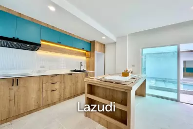 Modern  4-Bedroom Villa Near BISP In Koh Kaew, Phuket