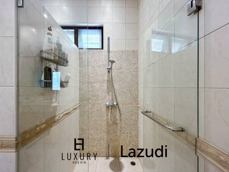 1,736 metro cuadrado 5 ` 5 Baño Villa de Venta