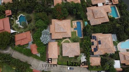 White Lotus 2: 5 Bedroom, Balinese Style, Luxury Pool Villa close to Hua Hin Town