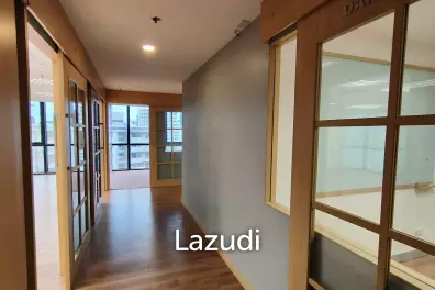 Ultra Luxury Office Space for rent in Asoke