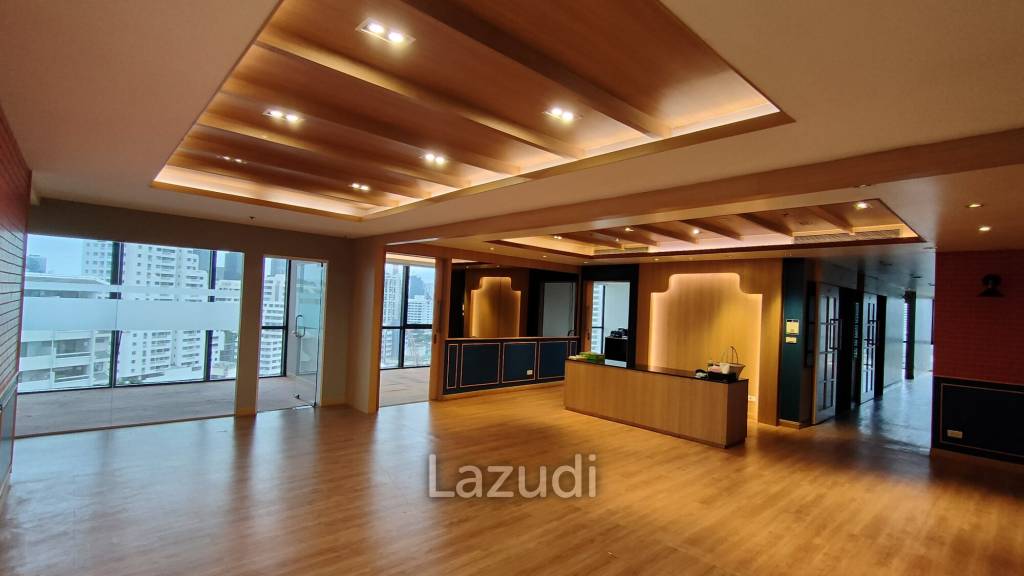 Ultra Luxury Office Space for rent in Asoke