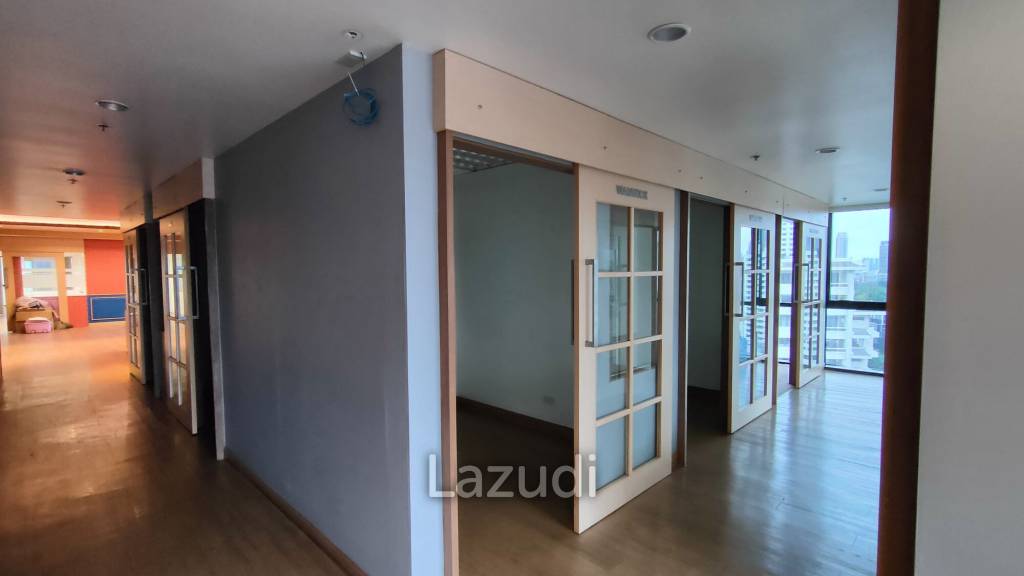 Ultra Luxury Office Space for rent in Asoke