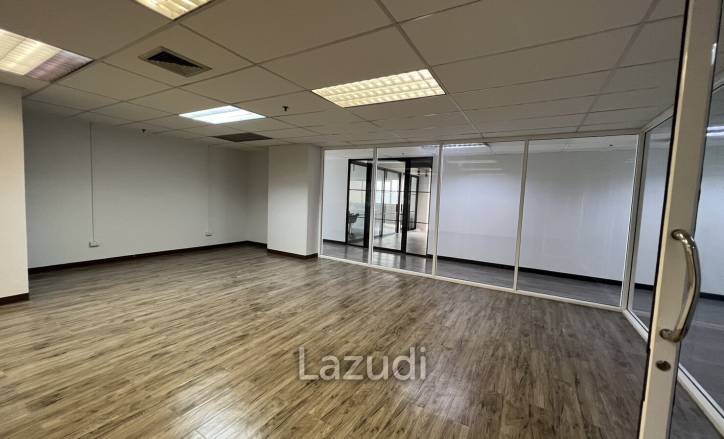 Spacious Office Space for Rent in Thonglor Bangkok