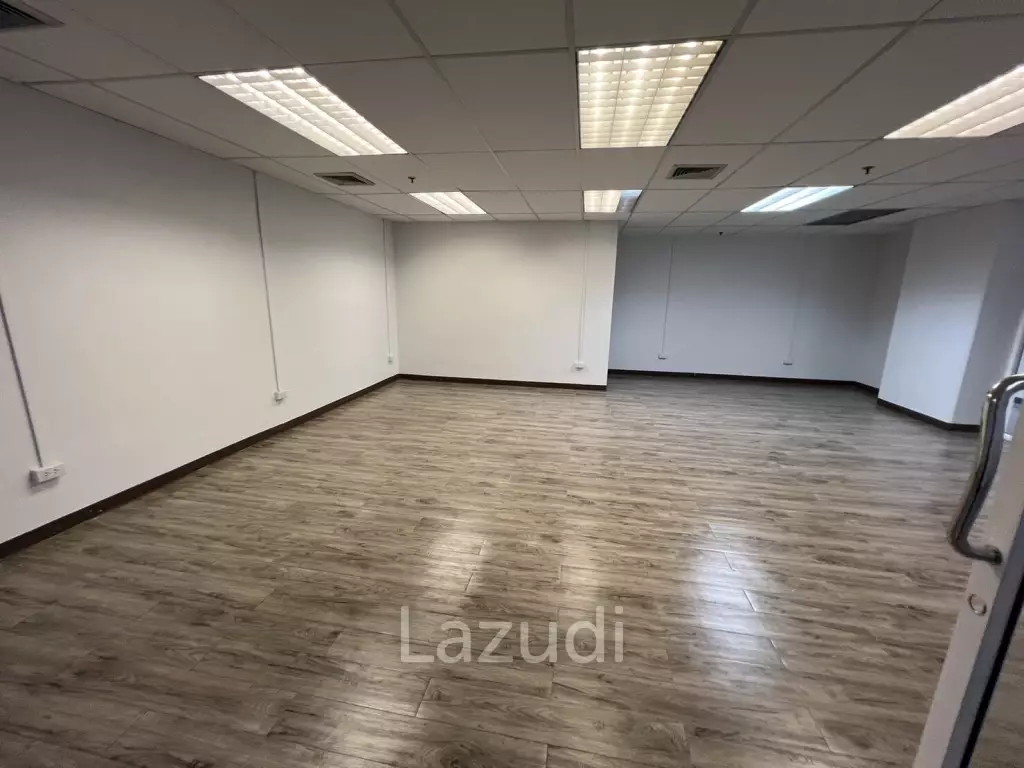 Spacious Office Space for Rent in Thonglor Bangkok