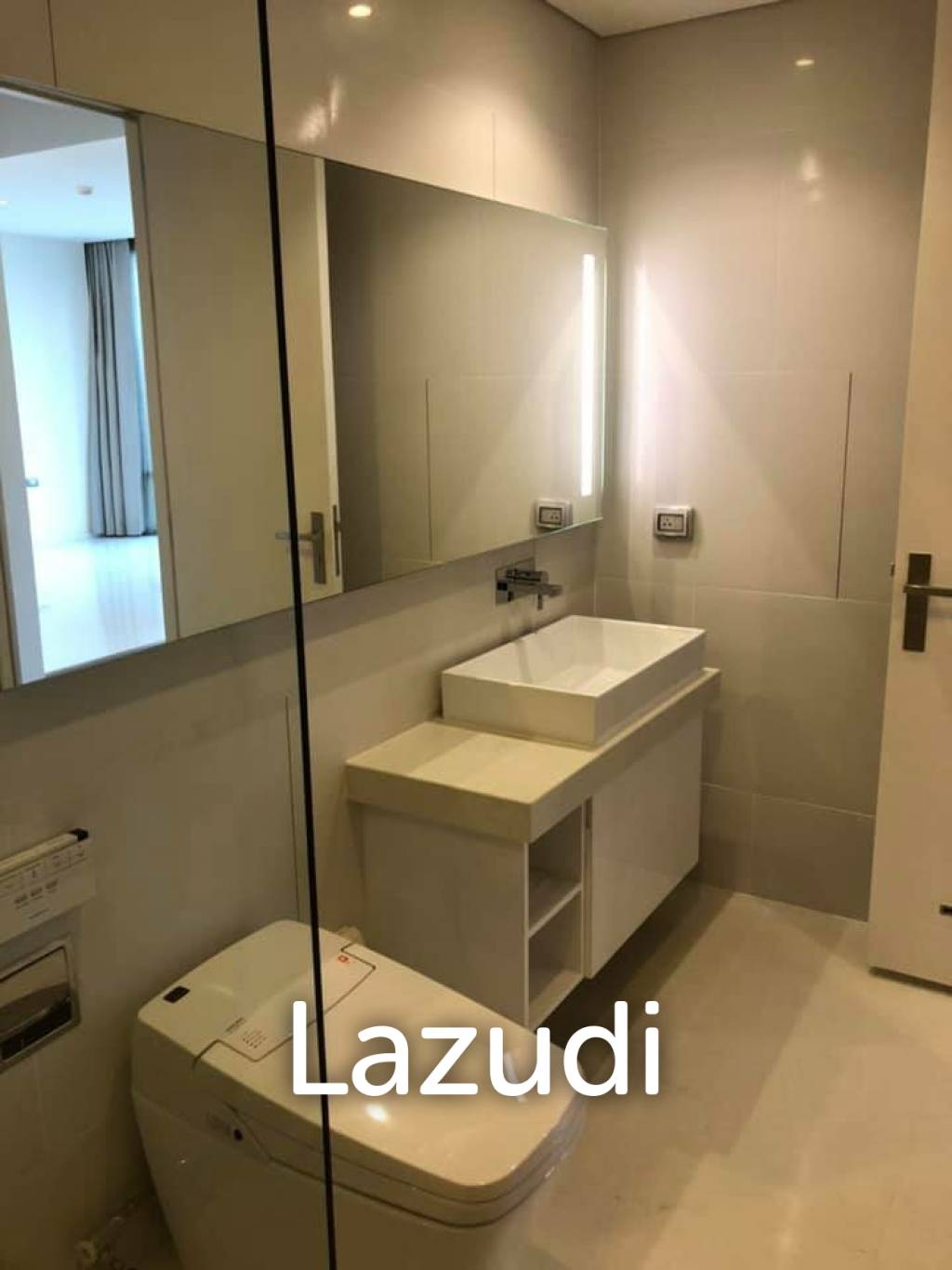 1bed  61.60sqm The Bangkok Sathorn