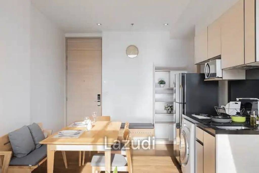 2 Bed 1 Bath 56 SQ.M Park Origin Phromphong