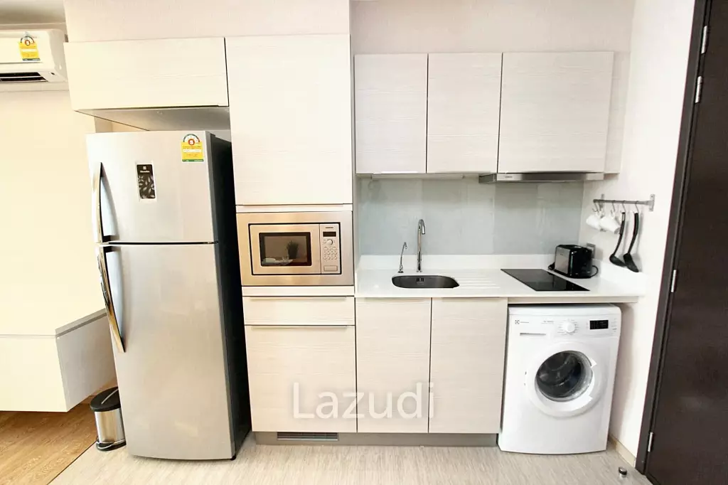1 Bedroom 1 Bathroom 40 SQ.M H Sukhumvit 43