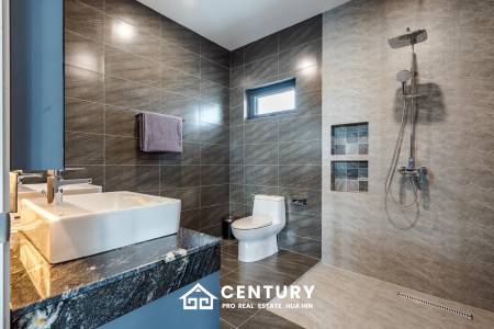 3 Beds 2 baths 272 SQ.M Narada Villas Phase 3