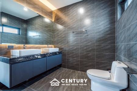 3 Beds 2 baths 272 SQ.M Narada Villas Phase 3