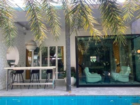 Stylish Pool Villa In The Heart Of Rawai