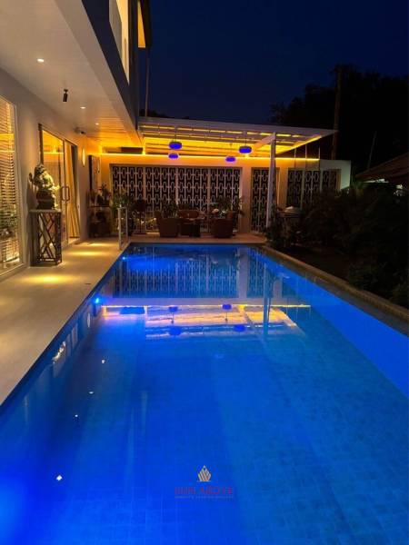 Brand New Pool Villa In Peaceful Location