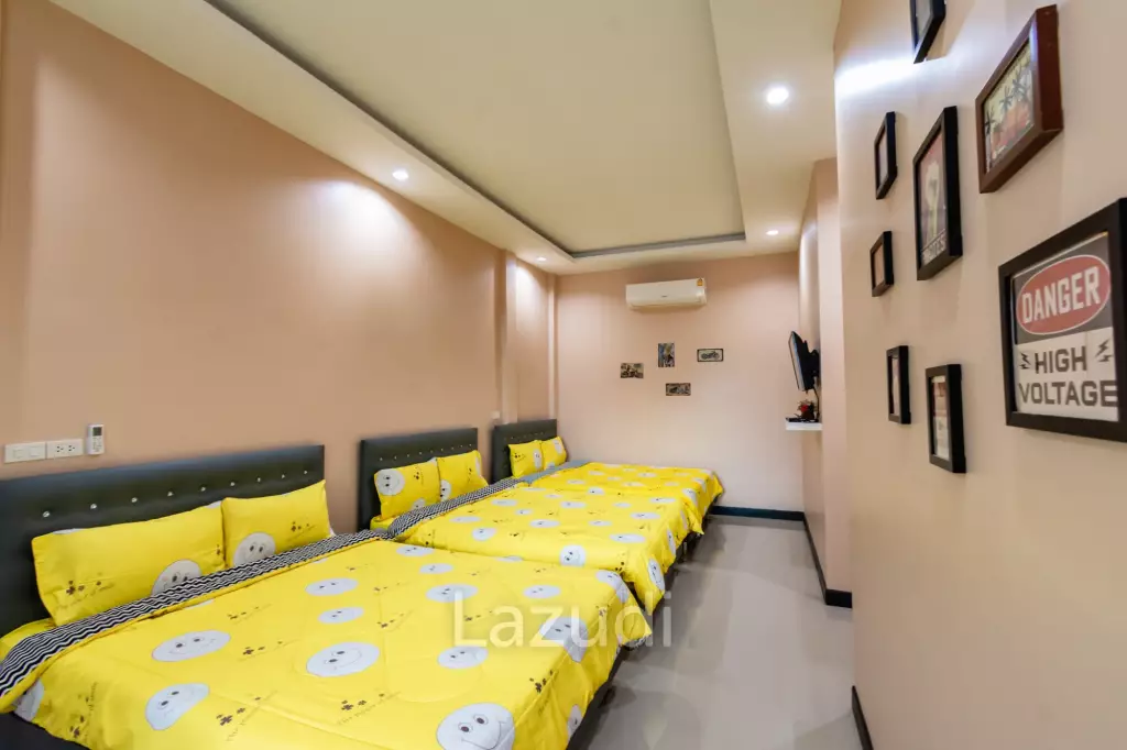 Spacious 5 Bedroom Villa in Cha Am, Phetchaburi