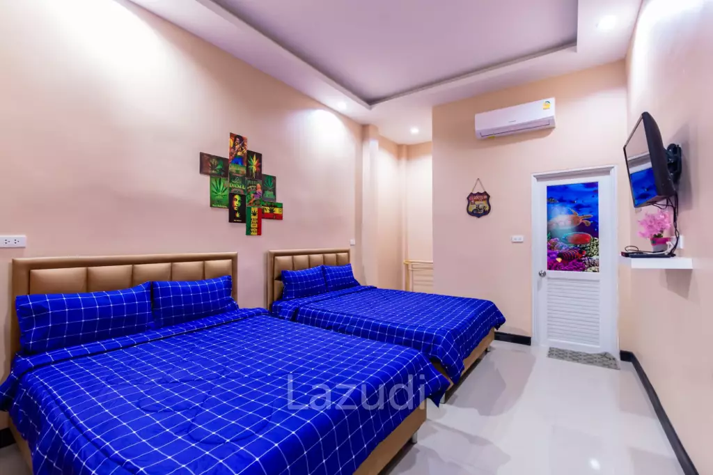 Spacious 5 Bedroom Villa in Cha Am, Phetchaburi