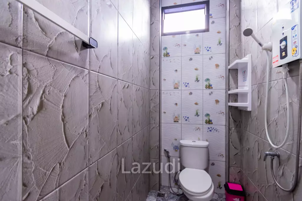 Spacious 5 Bedroom Villa in Cha Am, Phetchaburi