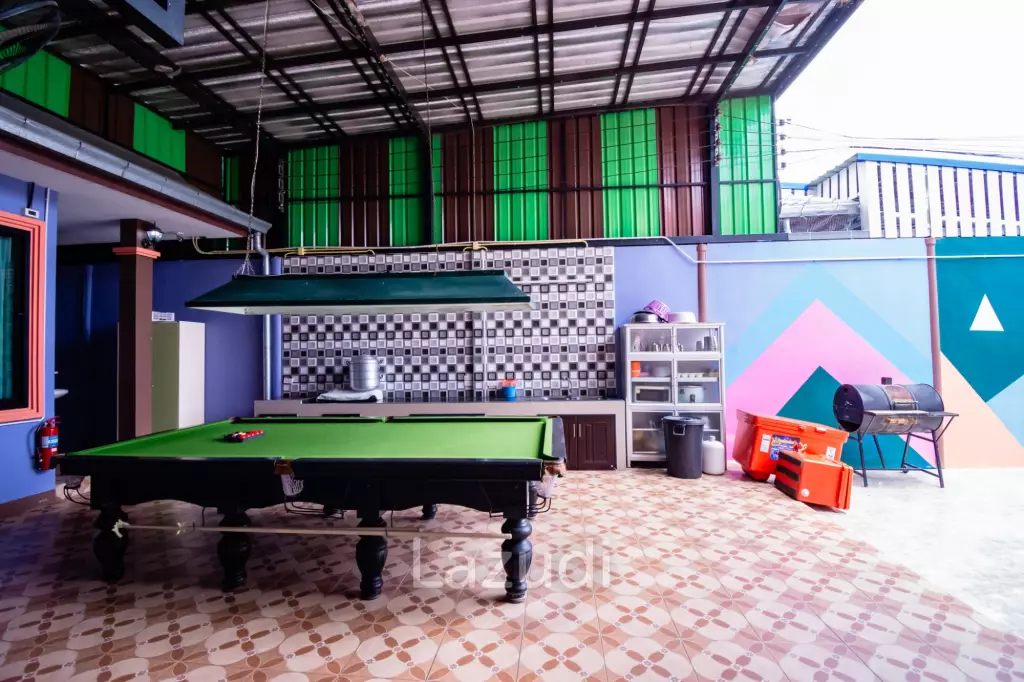 Spacious 5 Bedroom Villa in Cha Am, Phetchaburi
