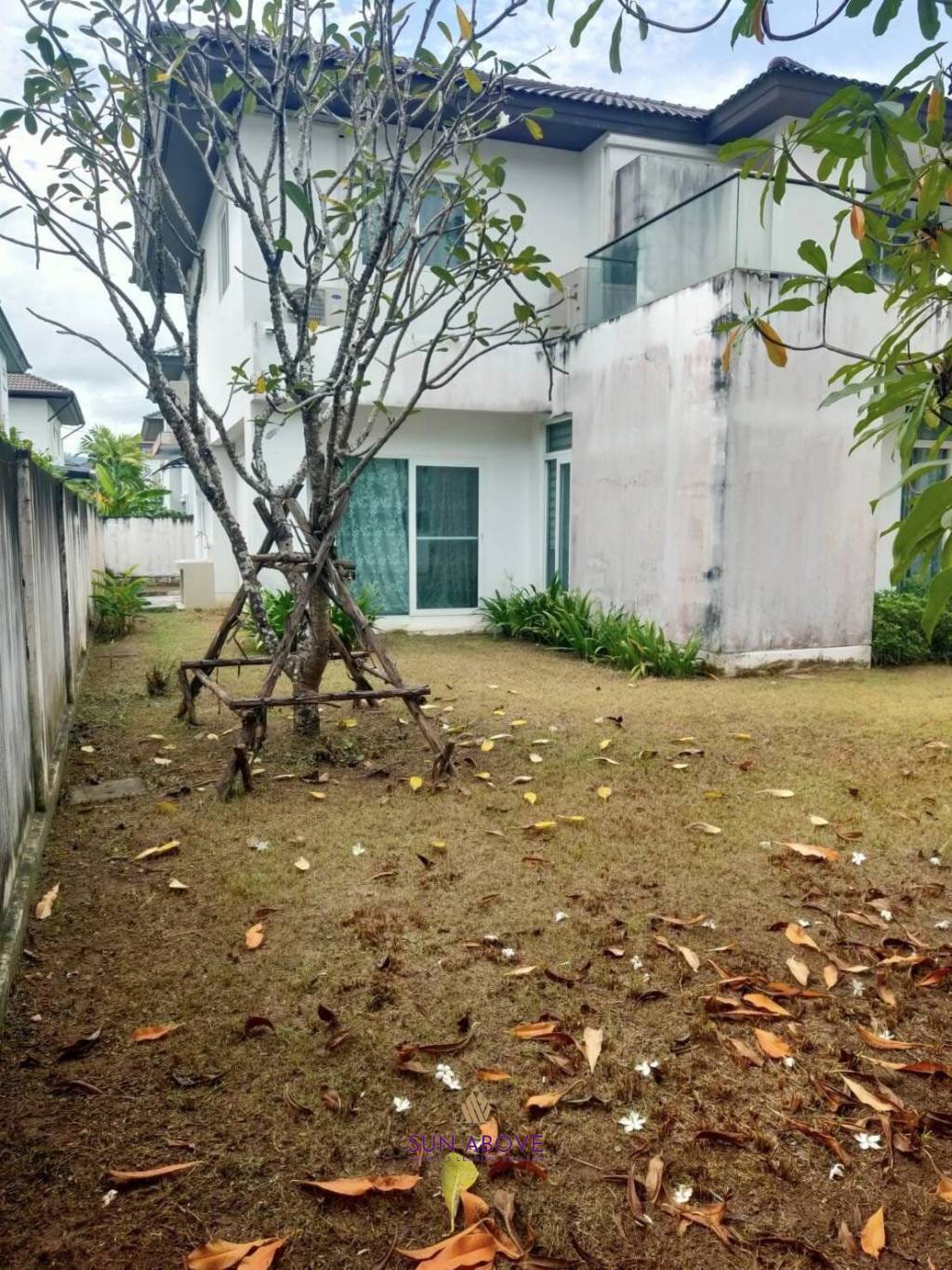 4-Bedroom House For Sale At 88 Land and House Koh Kaew Phuket