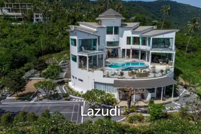 Incredible 7-Bedroom Mansion with Sea and Sunset View