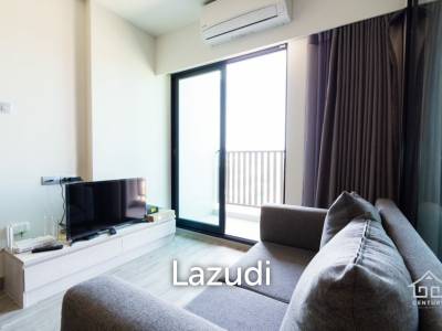 Cozy condo in town and beach