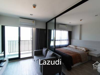 Cozy condo in town and beach