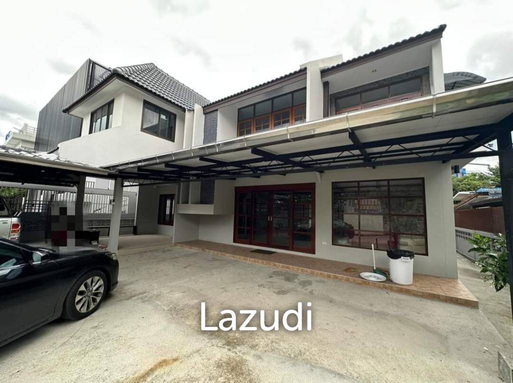 Newly Renovated Modern Home Office for rent in Srinakarin 38