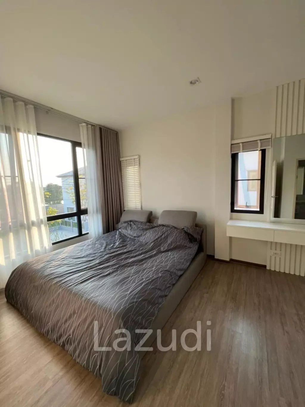 3 Bed 4 Bath 184 SQ.M Grande Pleno Sukhumvit-Bangna