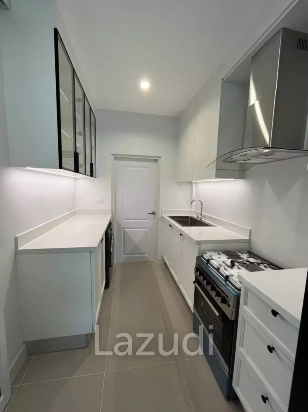 3 Bed 4 Bath 184 SQ.M Grande Pleno Sukhumvit-Bangna