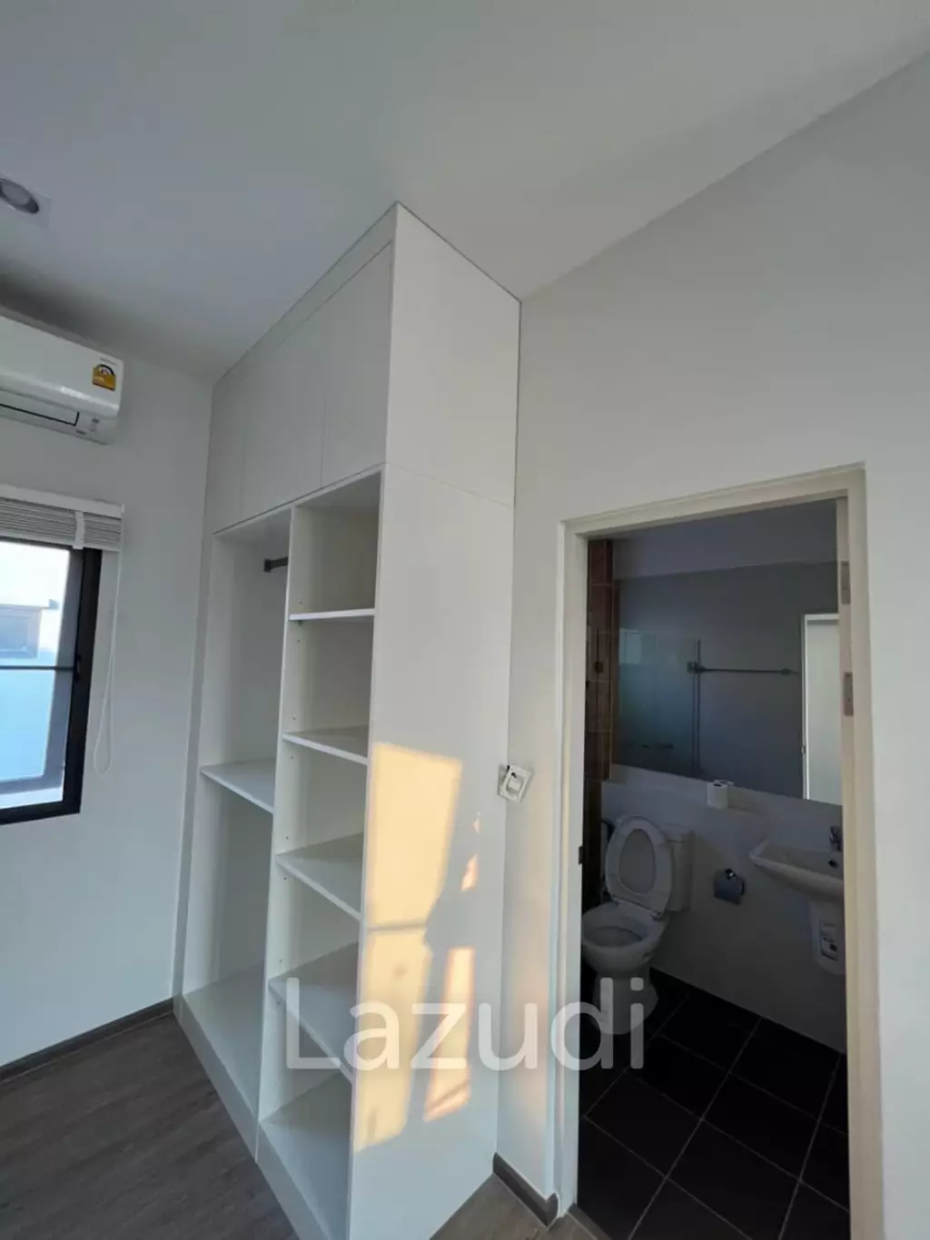3 Bed 4 Bath 184 SQ.M Grande Pleno Sukhumvit-Bangna