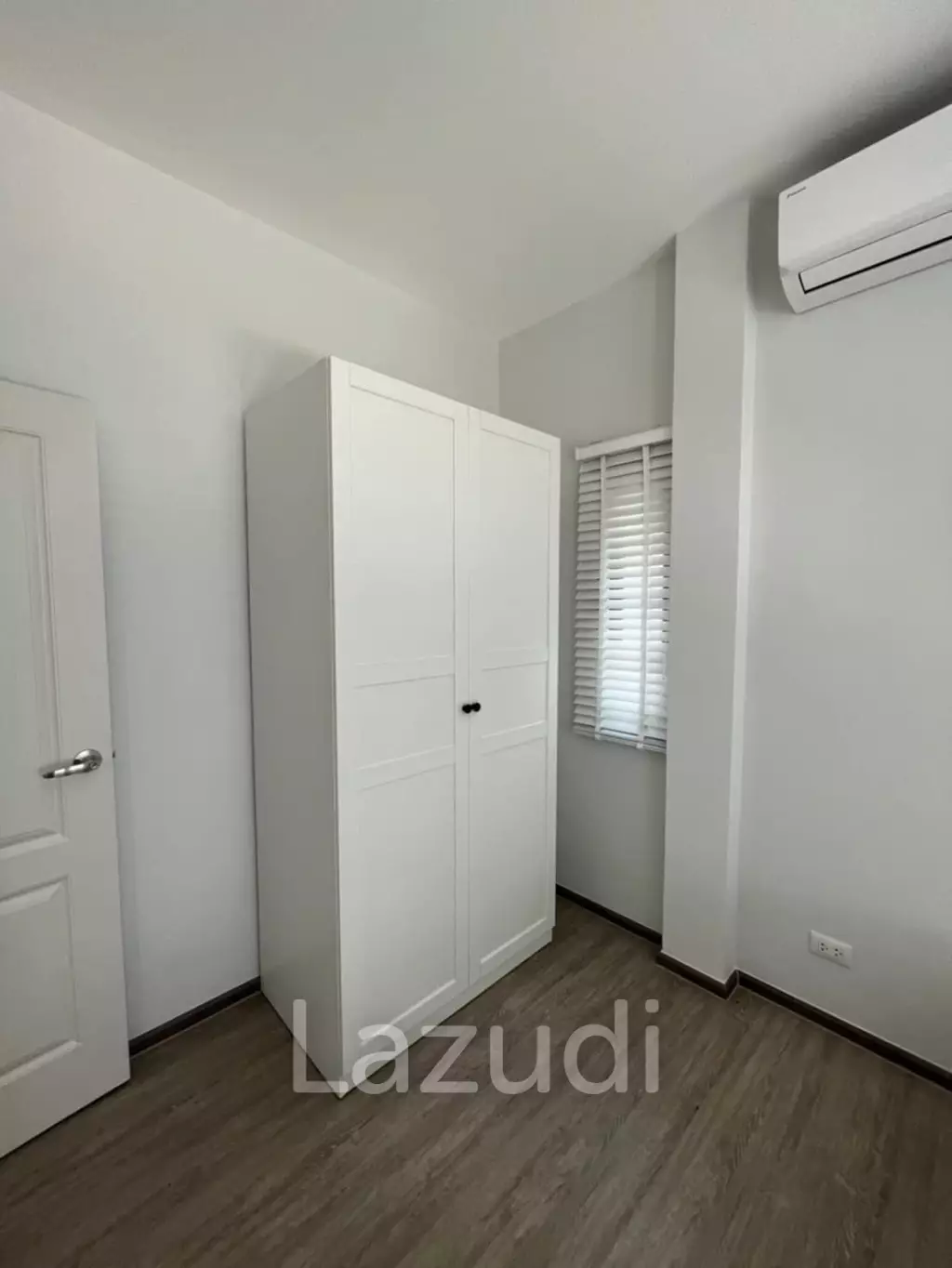 3 Bed 4 Bath 184 SQ.M Grande Pleno Sukhumvit-Bangna