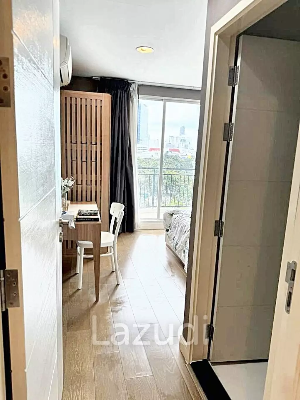 2 Bed 2 Bath 67 SQ.M The Crest Sukhumvit 24