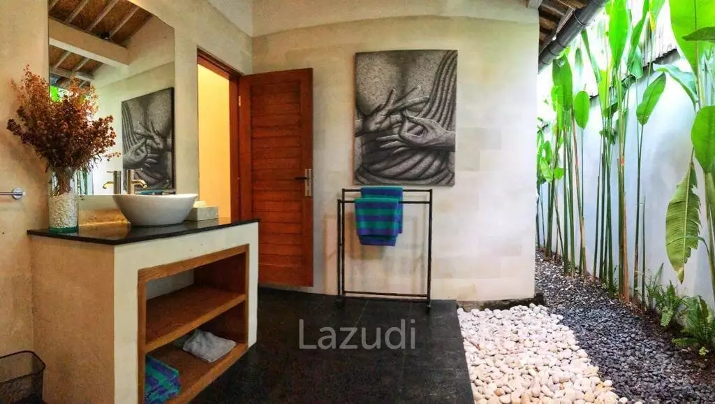 MODERN VILLA IN SEMINYAK WITH POOL AND STYLISH LIVING