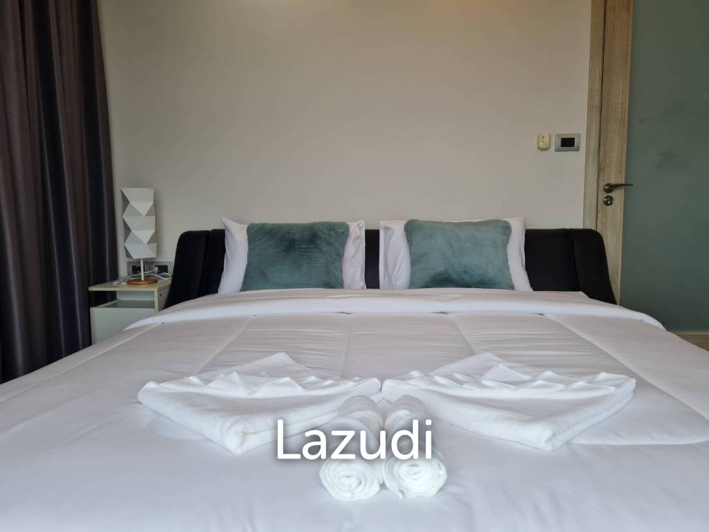 2 Beds 2 Baths 81.5 SQ.M. The Peak Towers Condominium