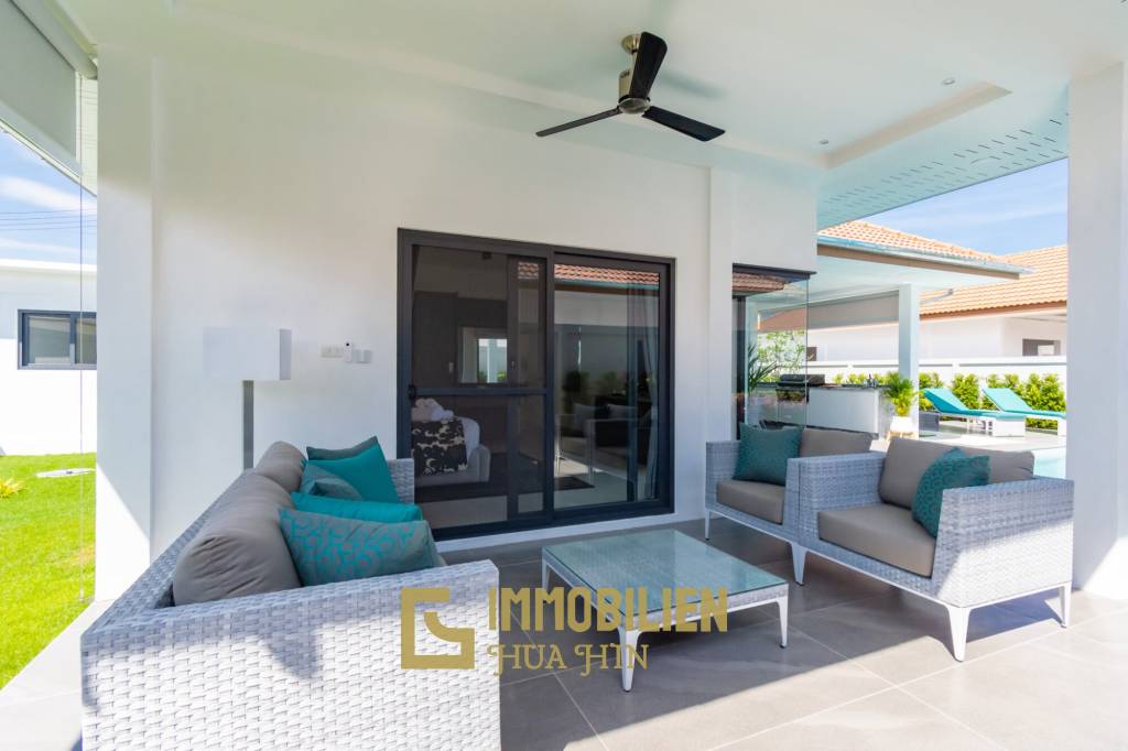 3 Beds 2.5 Baths 202 SQ.M Mali Vista Villa Signature Plus Design