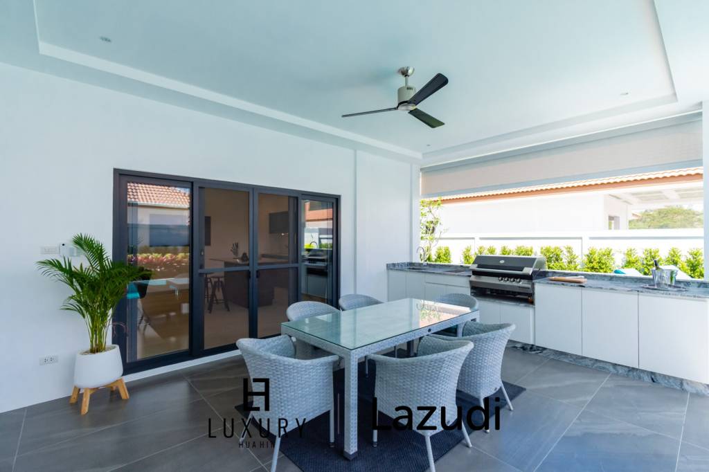 3 Beds 2.5 Baths 202 SQ.M Mali Vista Villa Signature Plus Design