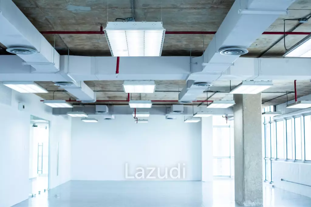 Luxury Office Space for Rent in Khlong Tan Nuea