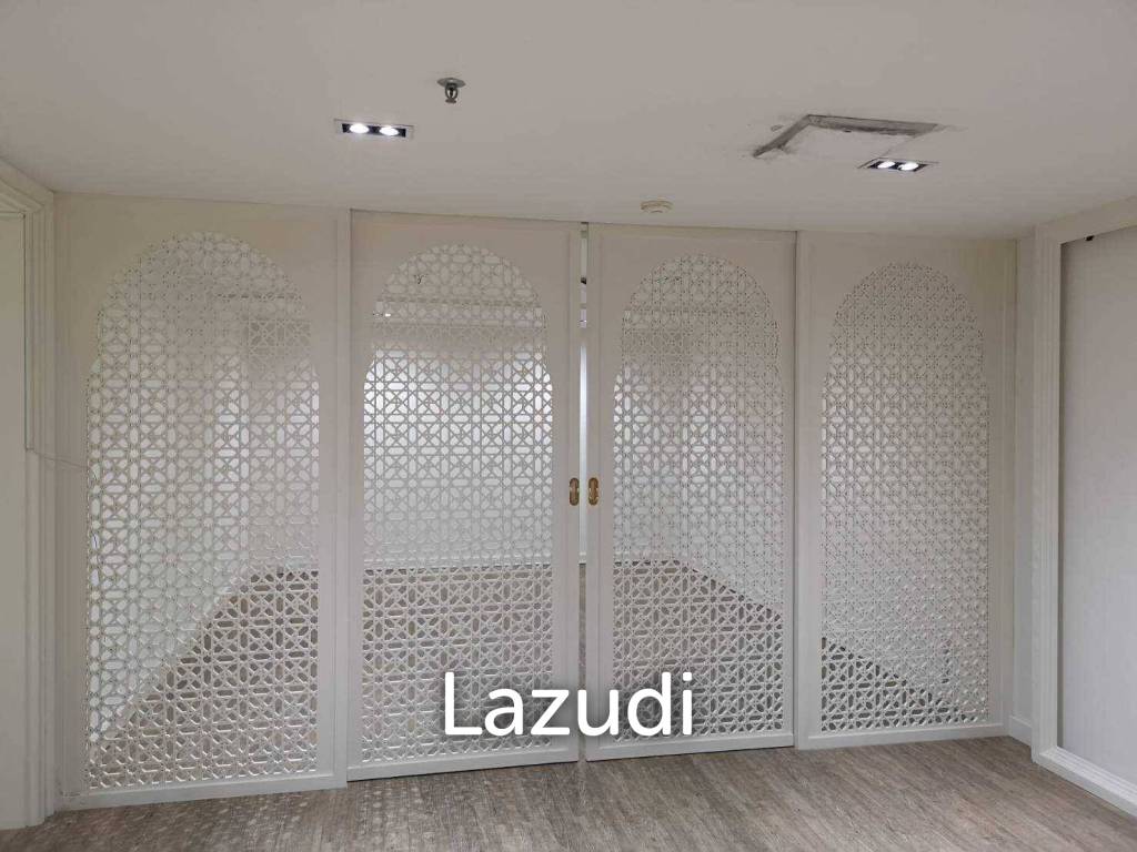 Ultra Premium Fully Fitted Office for rent in Asoke