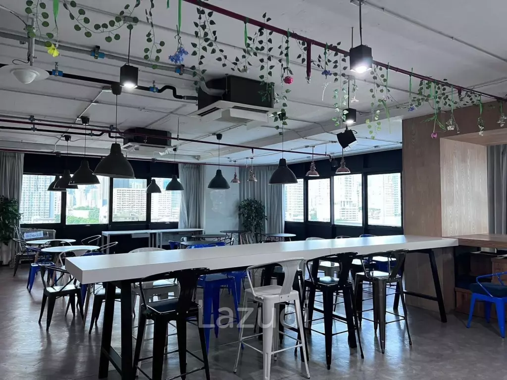 Luxury Office Space for Sale in Asoke