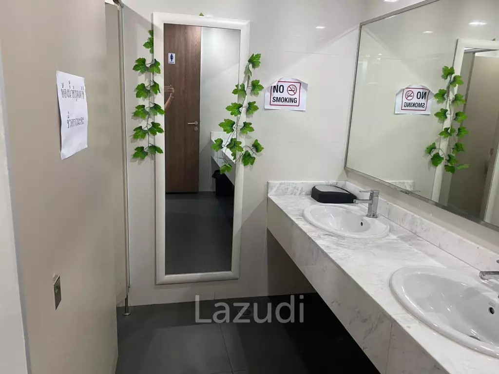 Luxury Office Space for Sale in Asoke