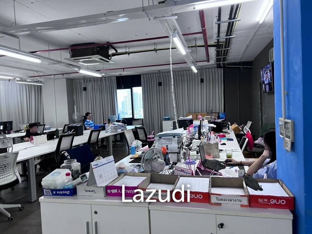 Luxury Office Space for Sale in Asoke