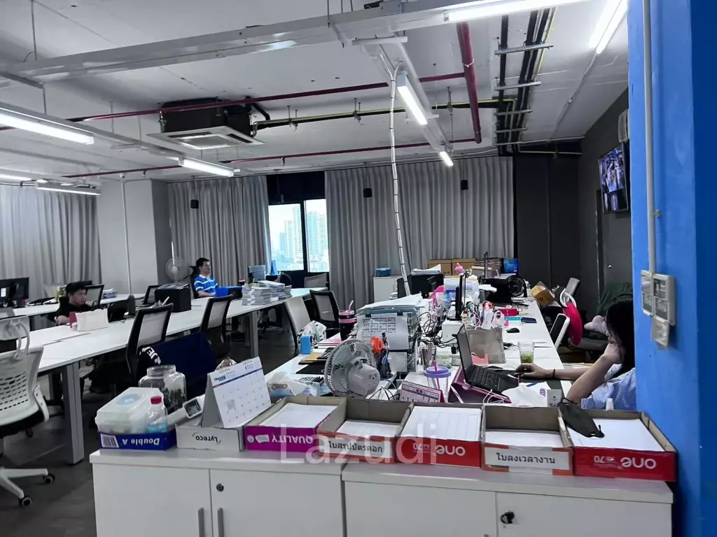 Luxury Office Space for Sale in Asoke