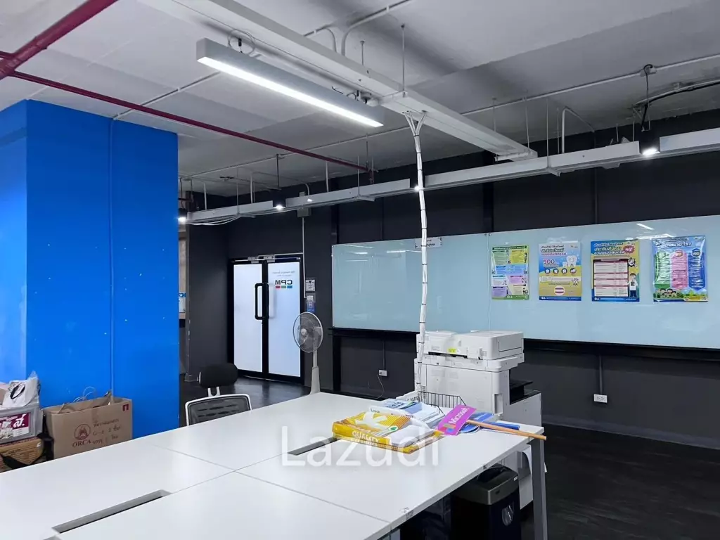 Luxury Office Space for Sale in Asoke