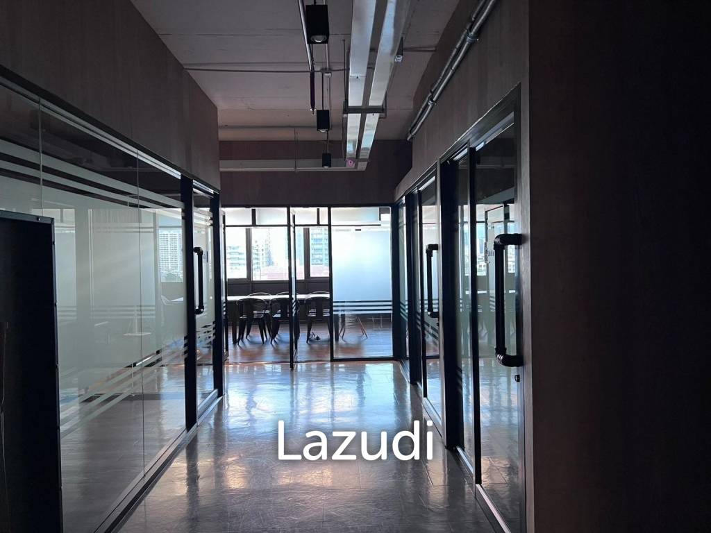 Luxury Office Space for Sale in Asoke