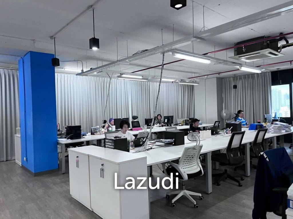 Luxury Office Space for Sale in Asoke