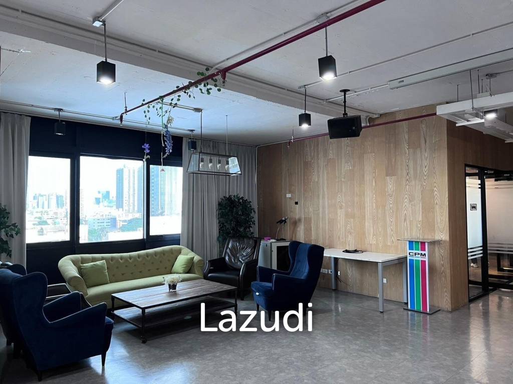 Luxury Office Space for Sale in Asoke