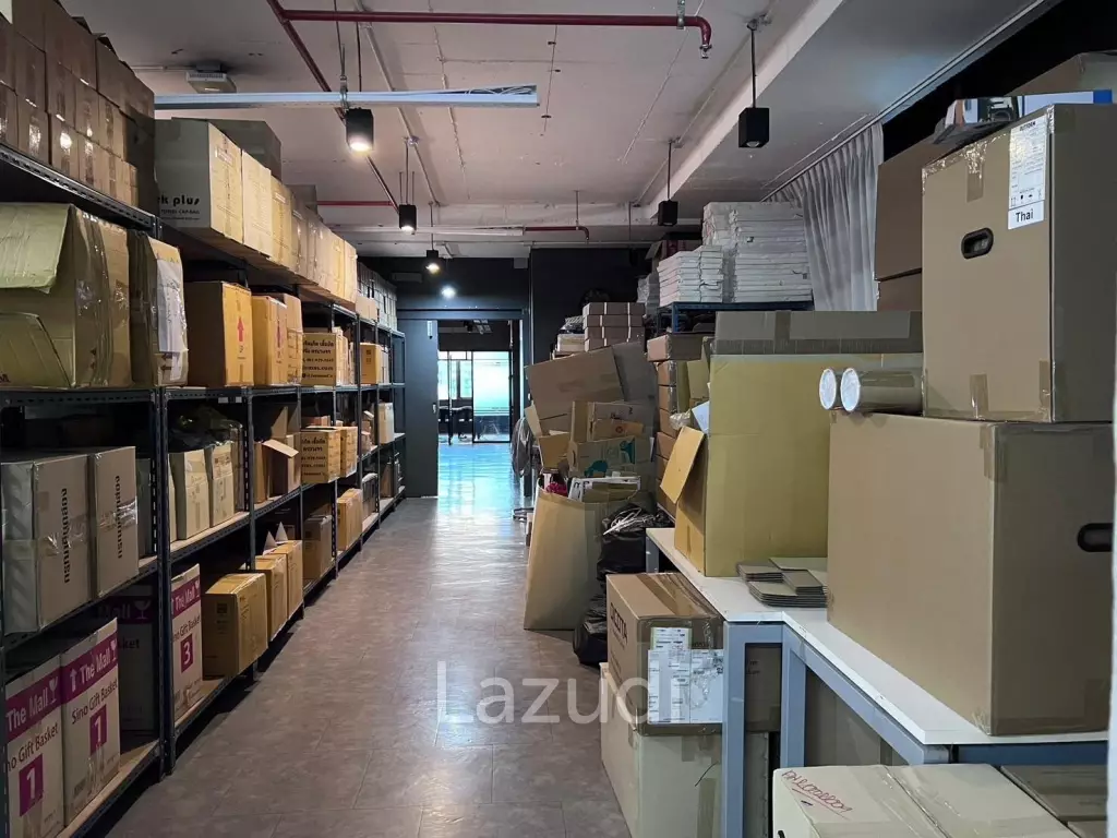 Luxury Office Space for Sale in Asoke