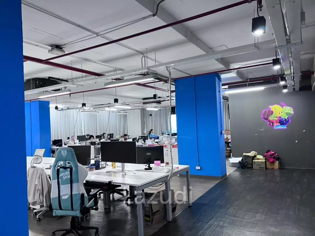 Luxury Office Space for Sale in Asoke