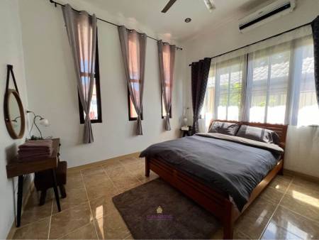 4-Bedroom Villa 2 Mins From Rawai Beach For Rent