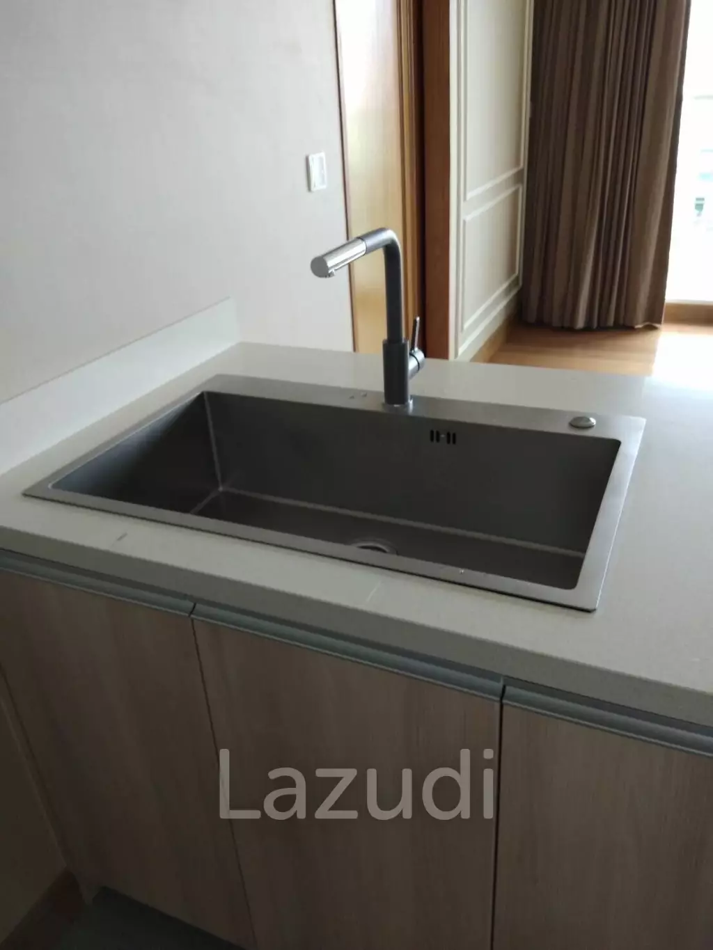 AMARI RESIDENCES  : Luxury 2 Bed Seaview Condo
