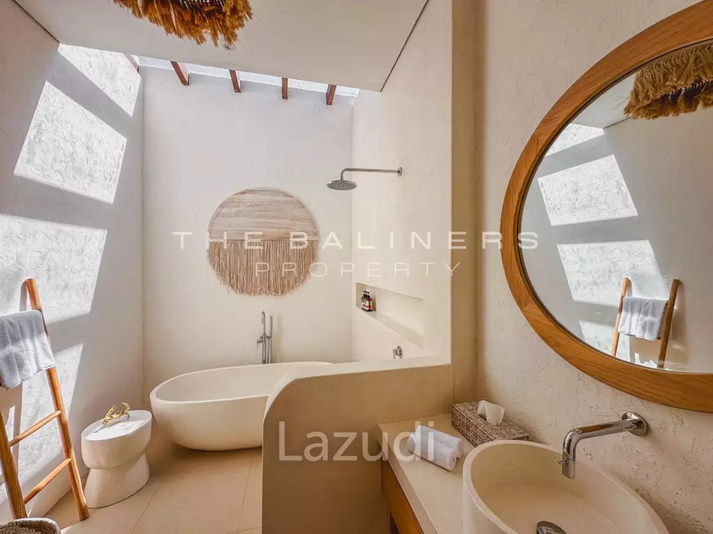 BRAND NEW MEDITERRANEAN-TROPICAL VILLA IN STRATEGIC UNGASAN