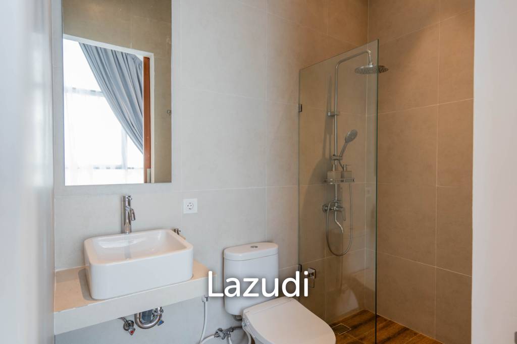 MODERN VILLA WITH PRIVATE POOL AND GARDEN IN STRATEGIC CANGGU
